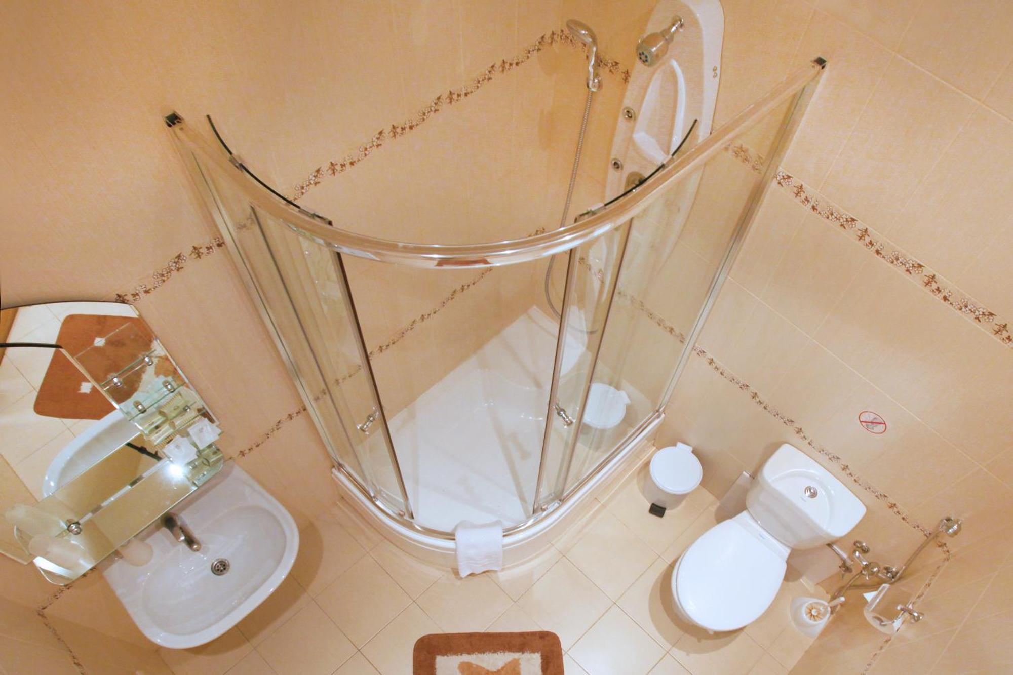 Ekaterina Hotel Odessa Buitenkant foto