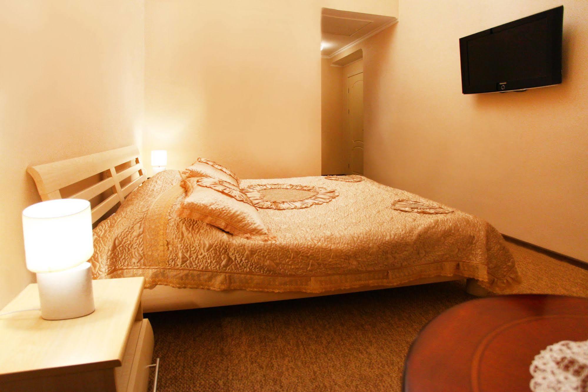 Ekaterina Hotel Odessa Buitenkant foto