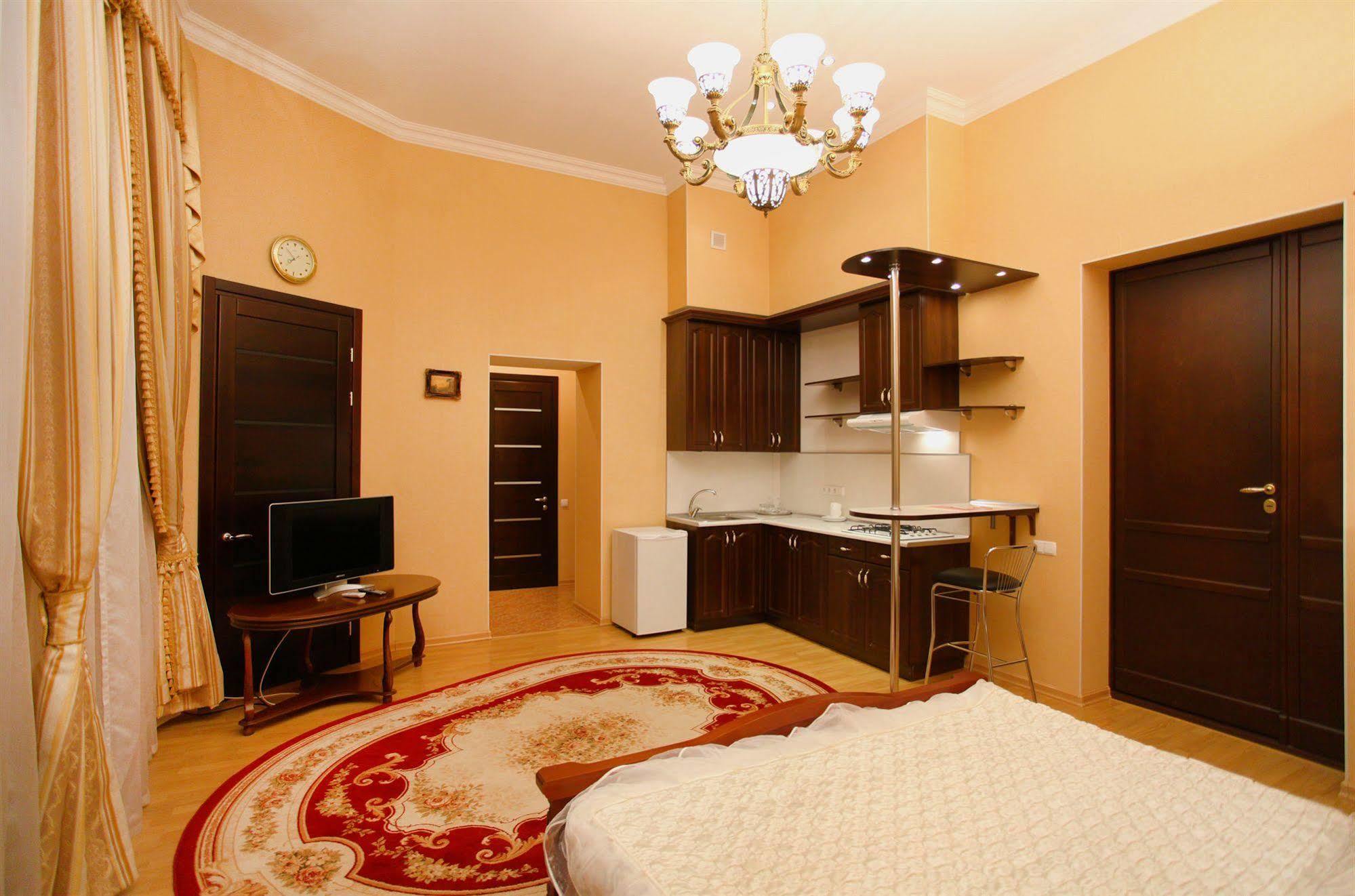 Ekaterina Hotel Odessa Buitenkant foto